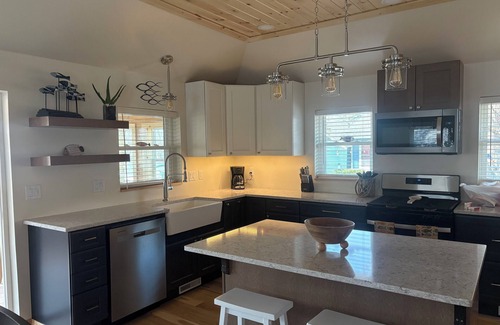 Fremont House | Charming 3-bedroom house with beautiful views of the Wolf River!
