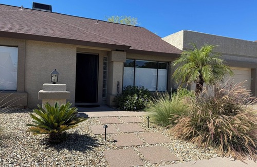 Deer Valley House | Charming 3-bedroom house with AC, in N. Phoenix