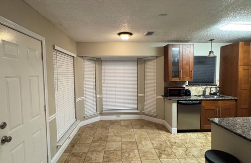 Rowlett House | Charming 3 Bedroom House In Rowlett Near Lake