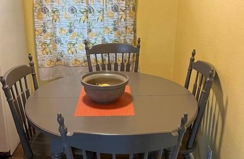 Ames House | Charming 3-bedroom house in wonderful Ames with AC, WiFi