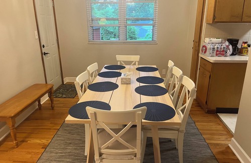 Mason House | Charming 3-bedroom house with AC and WiFi in marvelous Mason
