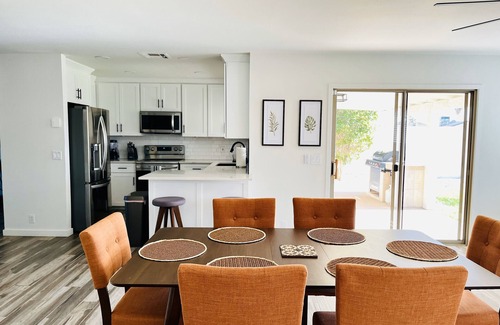 Phoenix House | Charming 3-bedroom house with AC and WiFi