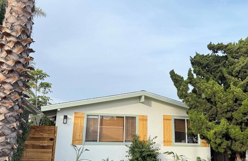 Downtown House | Charming 3-bedroom on quiet street 2 miles from Newport Coast