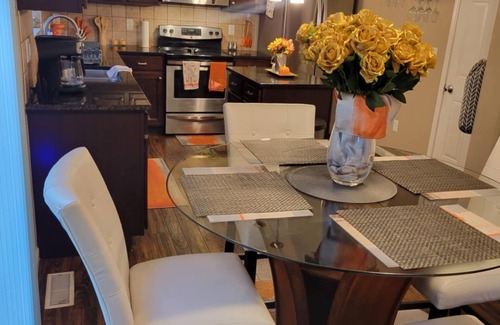 Westwood House | Charming 3-bedroom pet friendly house with fitness room,WiFi in nice Kalamazoo.