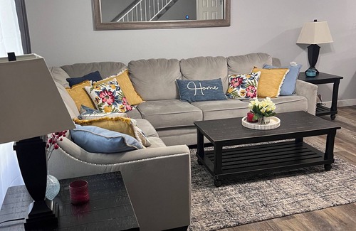 Cedar City House | Charming 3-bedroom townhome with AC and WiFi in Cedar City