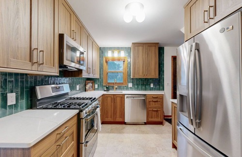Northeast Minneapolis House | Charming 3-bedroom house in the heart of Northeast Minneapolis