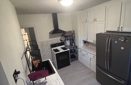 Northeast Minneapolis Arts District House | Charming 3-bedroom with great WiFi in fantastic NE Arts District Location