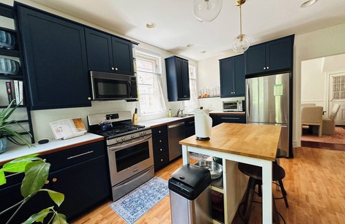 Northwest Philadelphia House | Charming 3-bedroom Retreat in Historic Germantown