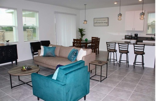 Winter Haven House | Charming 3-Bedroom House Near Legoland, Lake & Golf!