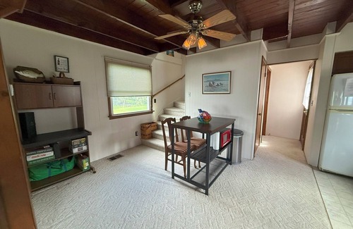 Brier Hill House | Charming 3-bedroom WATERFRONT cabin on the St. Lawrence River!