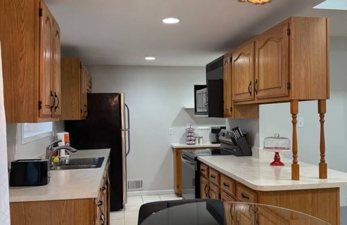 White Lake House | Charming 3-bedroom house in peaceful White Lake Township on Pontiac Lake