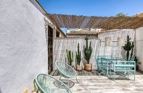 Palafrugell House | Charming 300m² holiday home in Palafrugell (Costa Brava) with private patio and parking