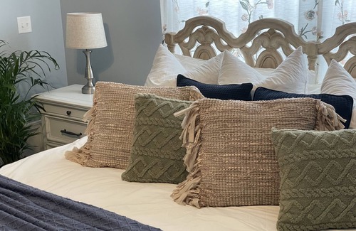 Grandview House | Charming 3bdrm new Build Home in new Neighborhood