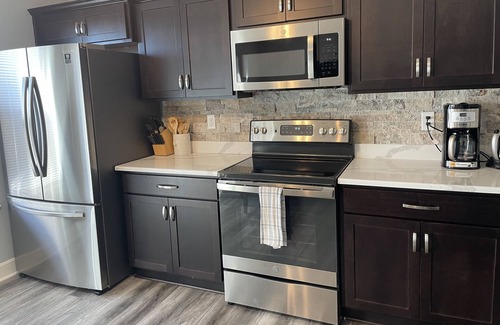 Grandview House | Charming 3bdrm new Build Home in new Neighborhood