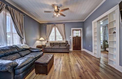 Fruita House | Charming 3BR Farmhouse Near Trails & Town