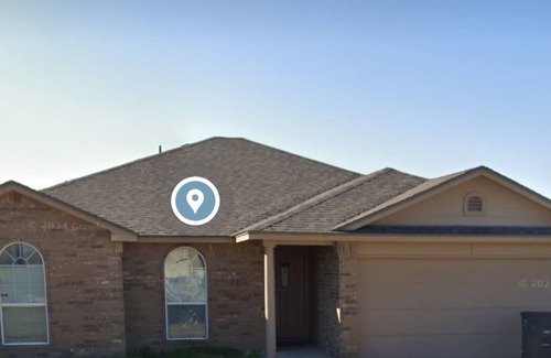 Killeen House | Charming 4-bedroom bungalow with AC and WiFi in lovely Killeen