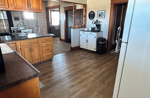 Holton Other | Charming 4-bedroom farmhouse with AC, WiFi near lovely Holton. Beautiful view