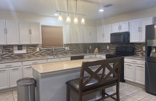 Cedar Hill House | Charming 4-bedroom house with AC and WiFi in amazing Cedar Hill