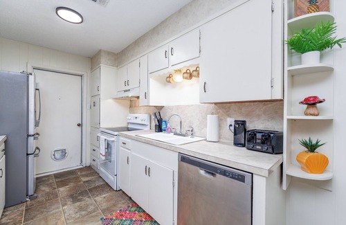 San Angelo House | Charming 4-bedroom house can sleep 8 in peaceful San Angelo