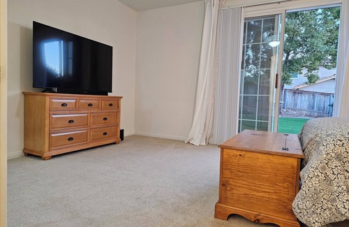 North Broadway House | Charming 4-bedroom house with hot tub, fireplace, and games in lovely Escondido