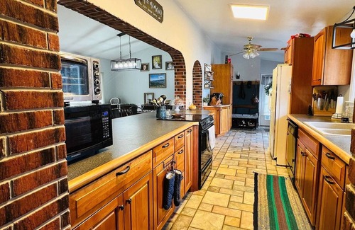Kincheloe House | Charming 4-bedroom house with WiFi and AC in Kincheloe