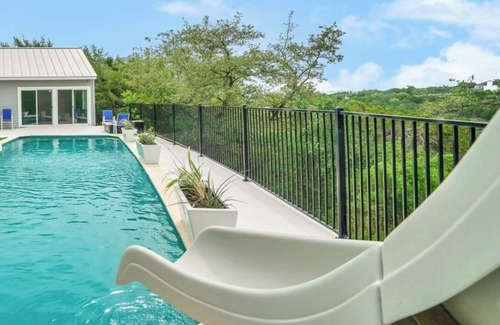 Austin House | Charming 4-bedroom house with scenic views in enchanting Spicewood!