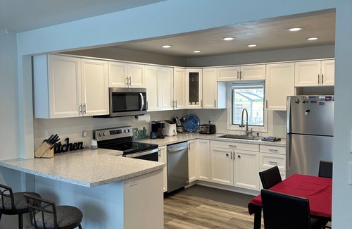 Dilworth House | Charming 4-bedroom house with WiFi and on a quiet street in Dilworth