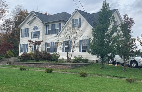 Scotrun House | Charming 4-bedroom house with WiFi, AC in wonderful Scotrun