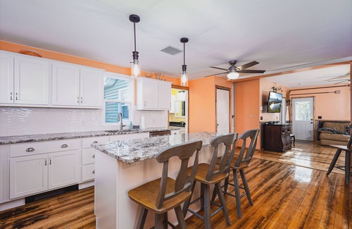 North Branch Other | Charming 4-bedroom farmhouse in North Branch, with ATV&Snowmobile trails nearby.