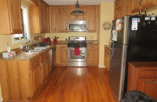 Mustoe Other | Charming 4-bedroom farmhouse in remote Highland County with WiFi
