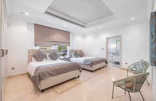 Za'abeel 2 Villa | Charming 4-bedroom villa with WiFi, fitness room in delightful Dubai Downtown