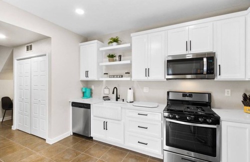 Biggs Field Apartment | Charming 4 BR Retreat Near Fort Bliss