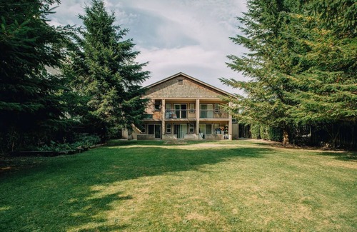 Harrison Hot Springs Condo | Charming 4 Person Studio W/AC!