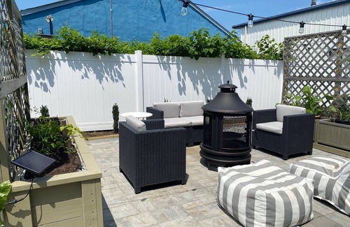 Long Branch House | Charming 4bedroom 2nd Floor Beach House - 1.5 blocks to the beach