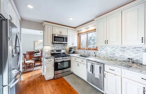 Thurston House | Charming 4BR Ann Arbor Home, Near Parks & Shops