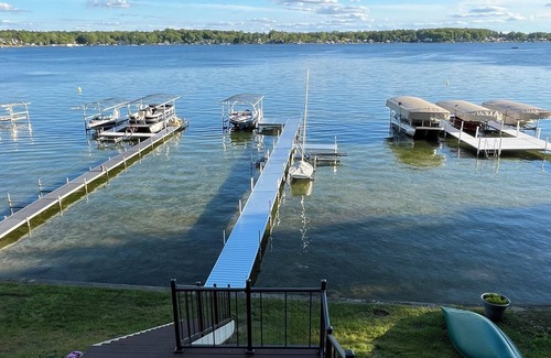 Fremont Cottage | Charming 5-bedroom cottage with WiFi, AC, recreation barn and great beach.