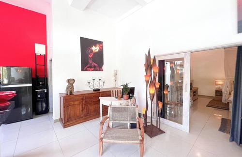 Batu Bolong Villa | Charming 6 bdr villa in Echobeach ricefield's view
