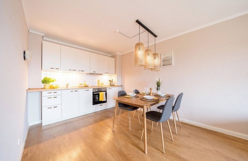 Cappel-Neufeld Apartment | Charming apartment Hansekogge 4-21 with balcony.