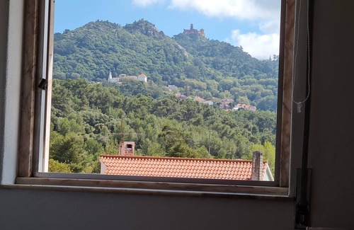 Varzea de Sintra Apartment | Charming accommodation overlooking the Sintra Mountains