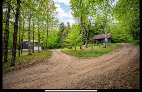 Old Forge Cabin | Charming Adirondack Cabin for Rent – Your Perfect Escape in the Heart of Naturen