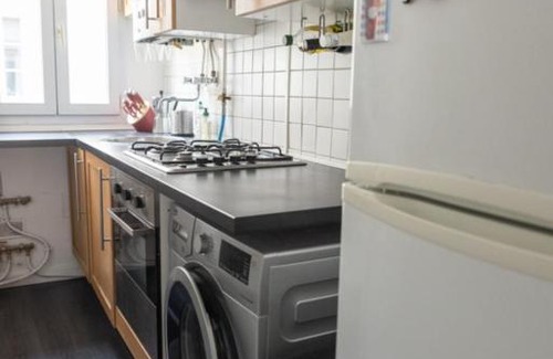 18th Arrondissement Apartment | Charming and bright studio near Sacré Coeur