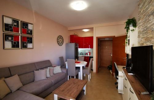 Topla Apartment | Charming and Luxurious Flat with Large Terrace