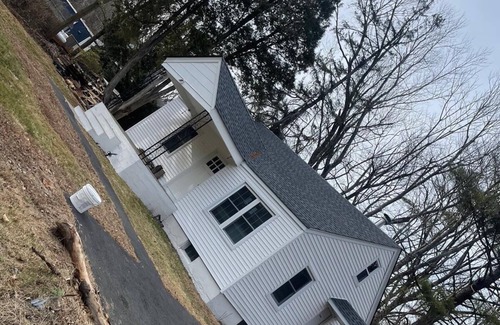 Montague House | Charming and peaceful 2-bedroom house in Port Jervis with fireplace.