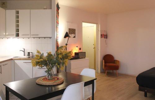 Parc-de-Montsouris Apartment | Charming and practical studio in Paris 14th