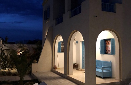 Fatou Villa | CHARMING AND STANDING PRIVATE SWIMMING POOL VILLA IN DJERBA, 200m from the sea