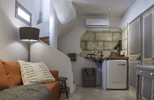 Ibiza City Centre House | Charming and Vintage Apartment in Ibiza Old Town 5pp