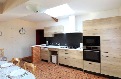 Echemire Cottage | Charming Anjou cottage with fireplace, air conditioning, WIFI