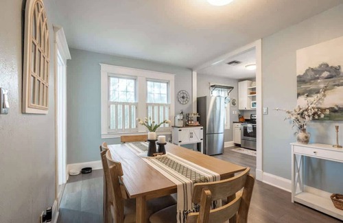 Annapolis House | Charming Annapolis Home with Cozy Outdoor Hangout