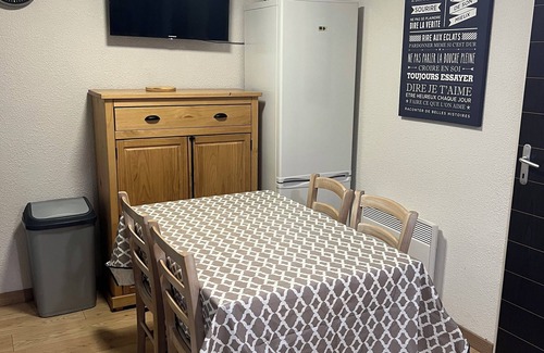 Luz-Saint-Sauveur Apartment | charming apartment 4/5 people center of luz saint sauveur