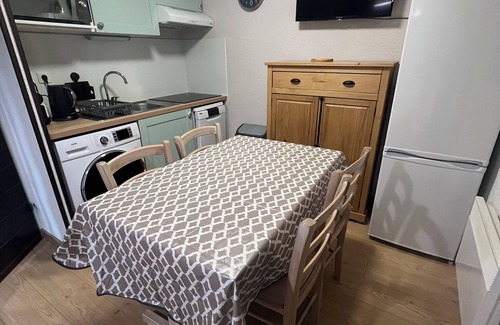 Luz-Saint-Sauveur Apartment | charming apartment 4/5 people center of luz saint sauveur